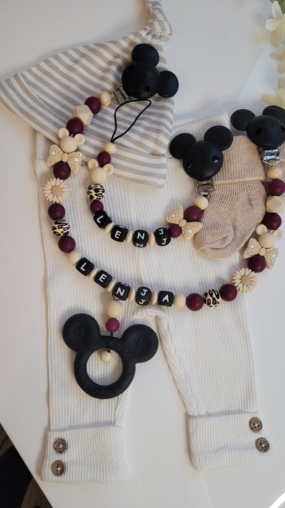 Kinderwagenkette & Schnullerkette mit Namen für Mädchen Maus weinrot beige schwarz