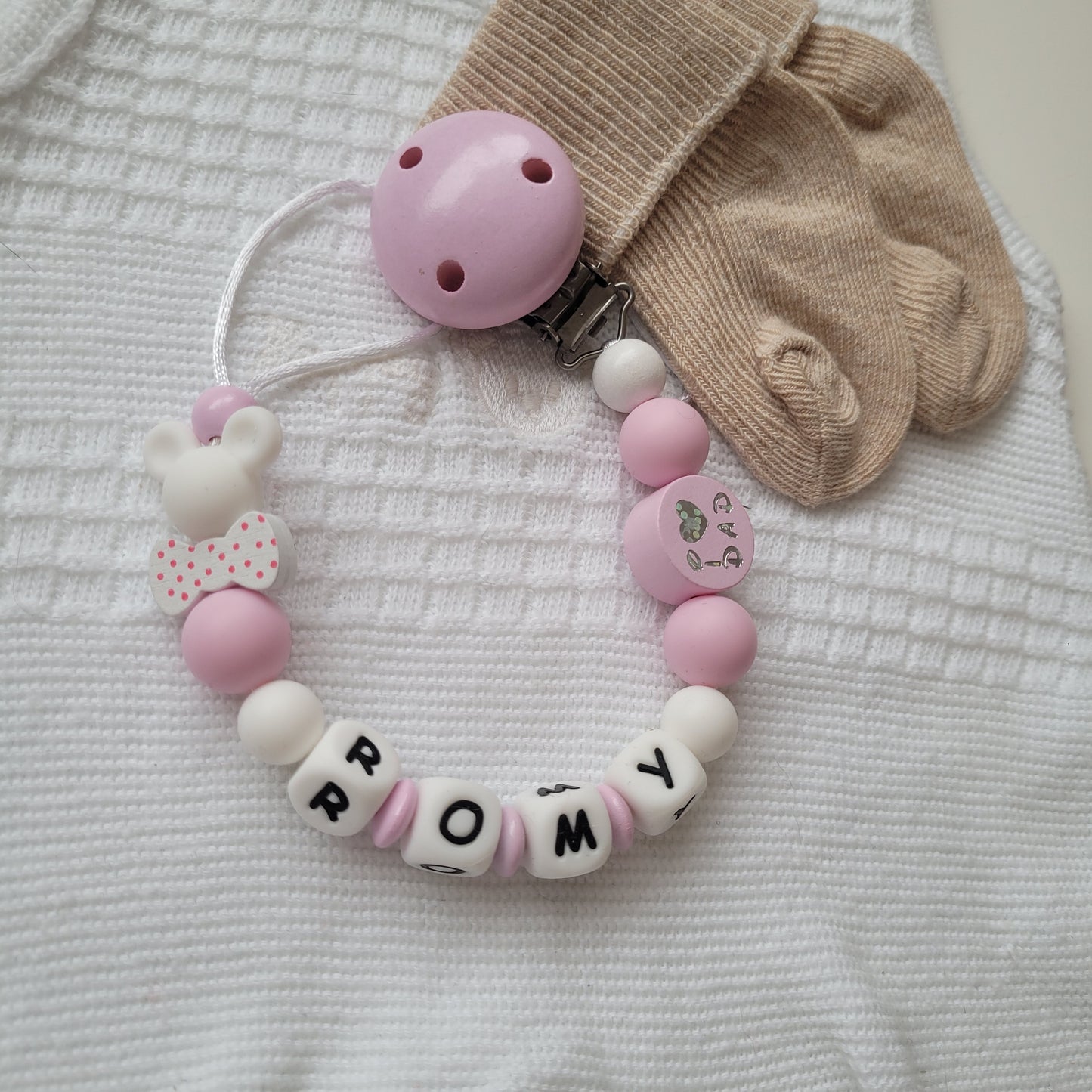 Schnullerkette mit Namen für Mädchen Maus rosa weiss i love Mom und Dad