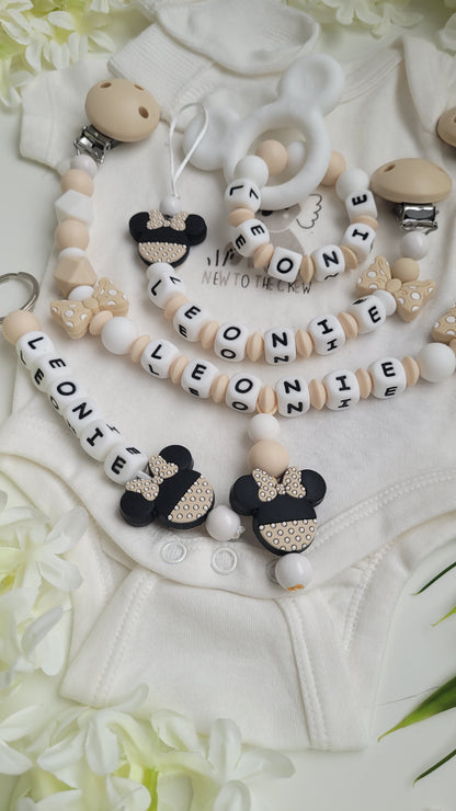 4 tlg Set Schnullerkette Kinderwagenkette Greifling & Schlüsselanhänger personalisiert Minnie beige