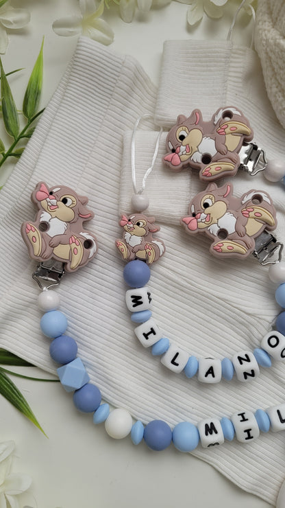 Kinderwagenkette & Schnullerkette mit Namen *Hase * blau