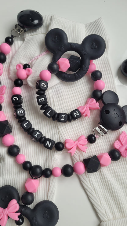 Nur 1x erhältlich 3er Set Kinderwagenkette & Schnullerkette mit Namen + Greifring für Mädchen *Leomaus*  schwarz pink