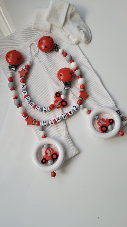 Kinderwagenkette & Schnullerkette *Traktor* rot