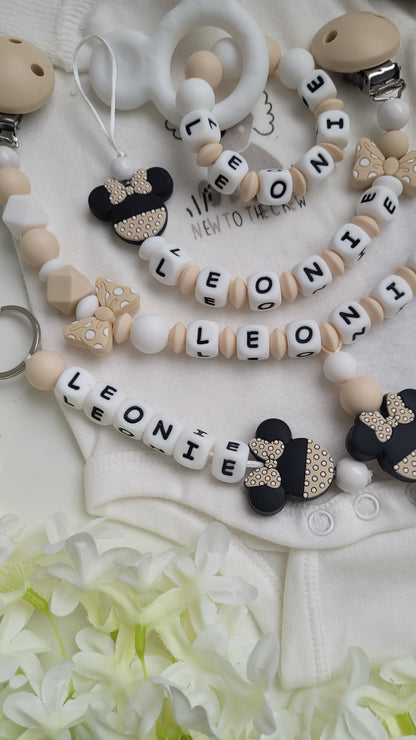 4 tlg Set Schnullerkette Kinderwagenkette Greifling & Schlüsselanhänger personalisiert Minnie beige