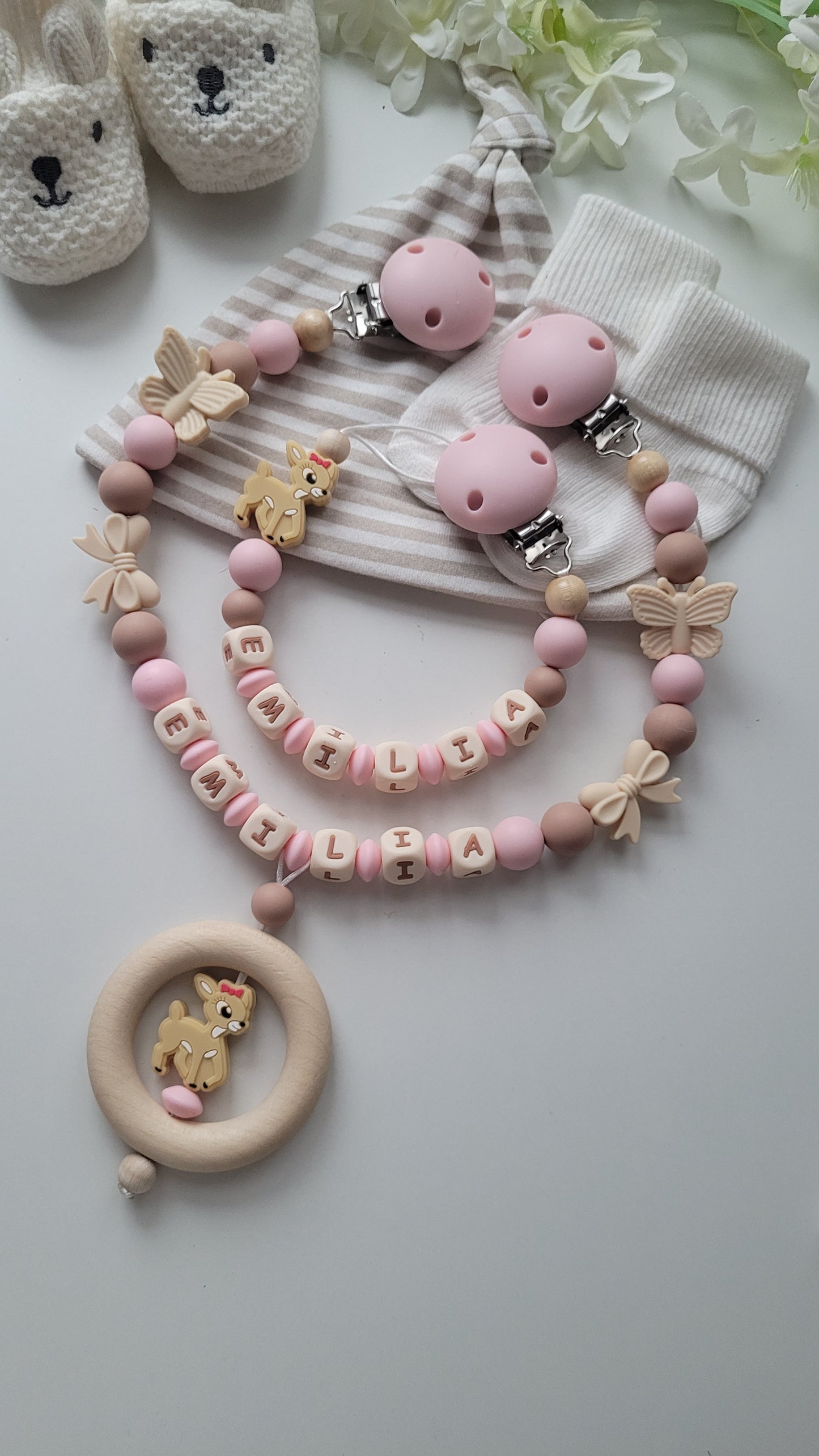 Kinderwagenkette & Schnullerkette mit Namen Schmetterling Reh altrose taupe