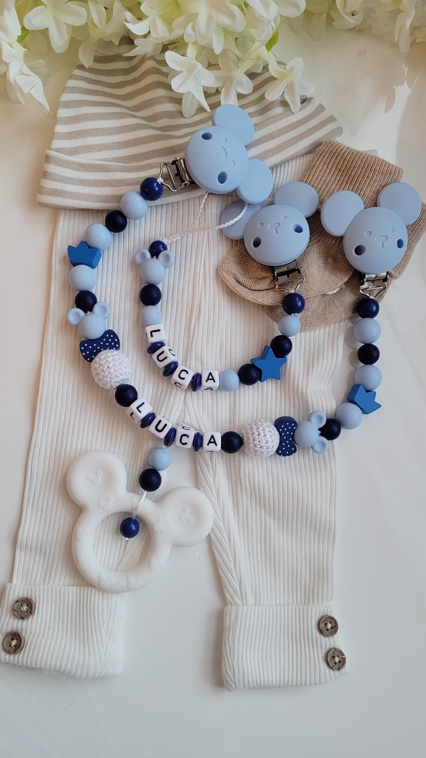 Kinderwagenkette & Schnullerkette mit Namen *Maus*  hellblau marine