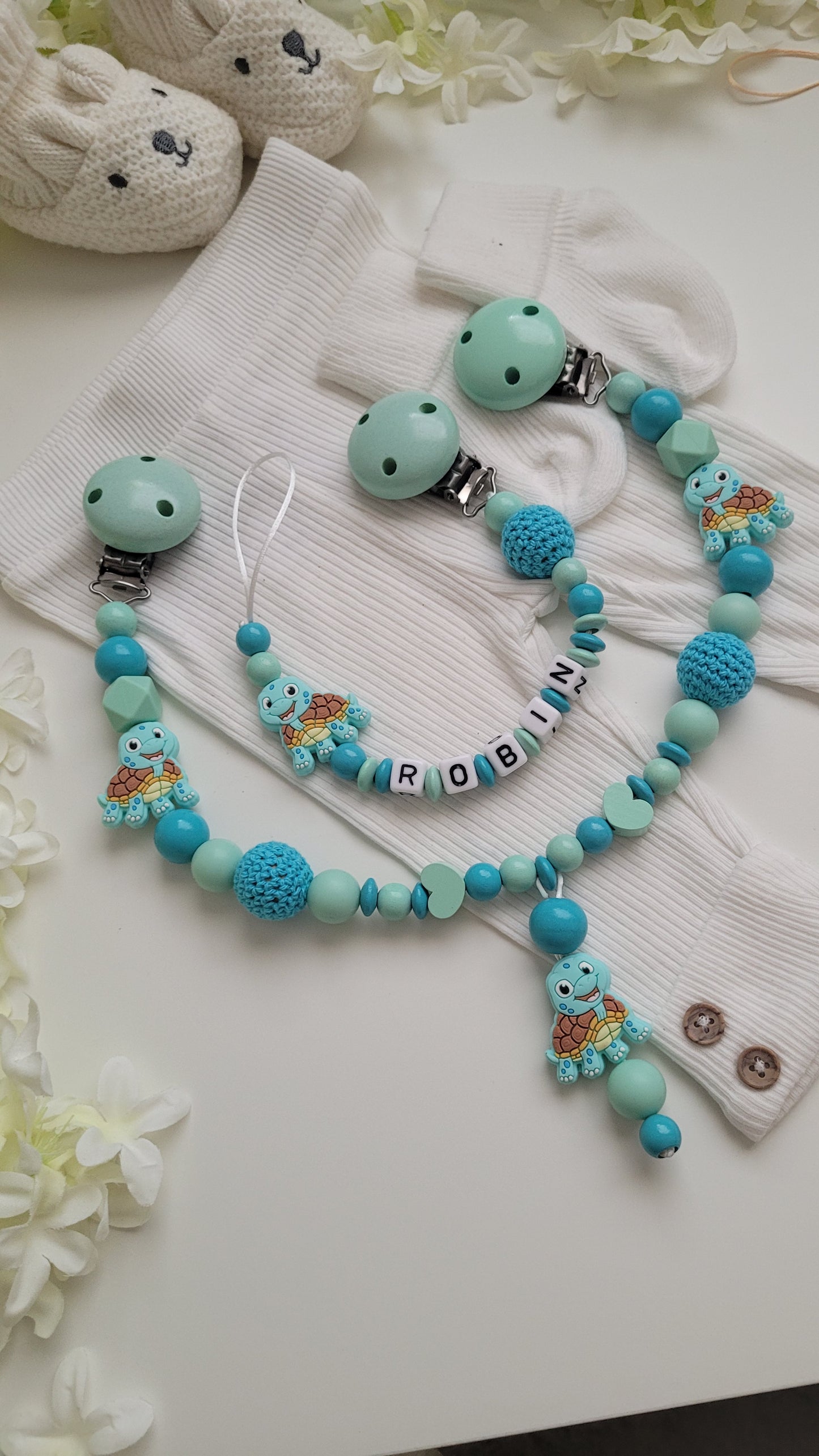 Kinderwagenkette & Schnullerkette mit Namen Schildkröte mint türkis