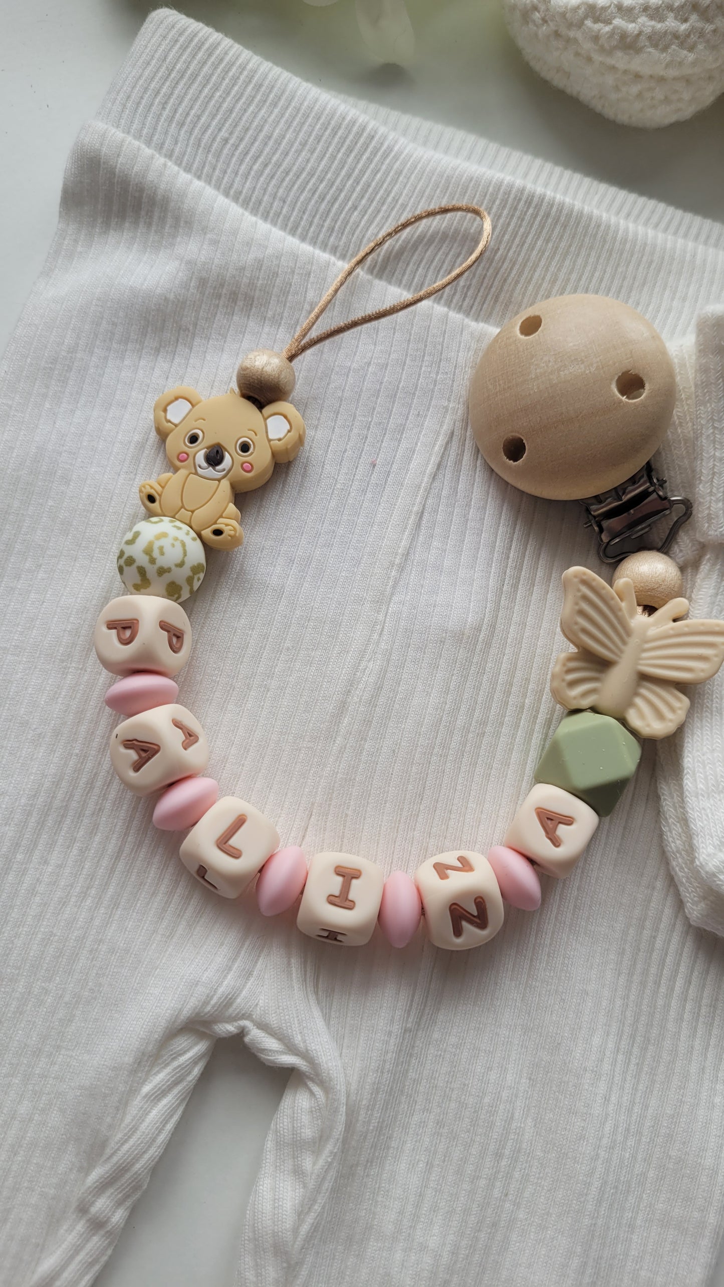 3tlg. Set Schnullerkette Kinderwagenkette & Spielring mit Namen Koala & Schmetterling rosa grün leo