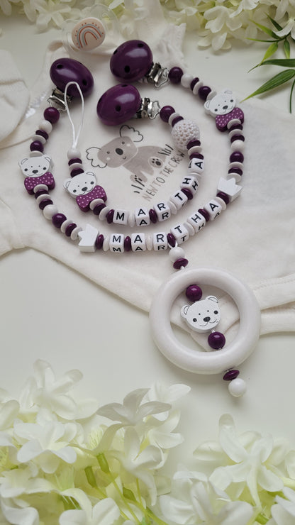 Kinderwagenkette & Schnullerkette Teddybär pflaume weiss