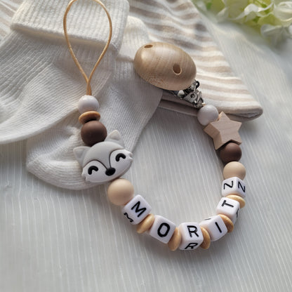 Schnullerkette mit Namen für Jungen Fuchs & Stern Braun beige