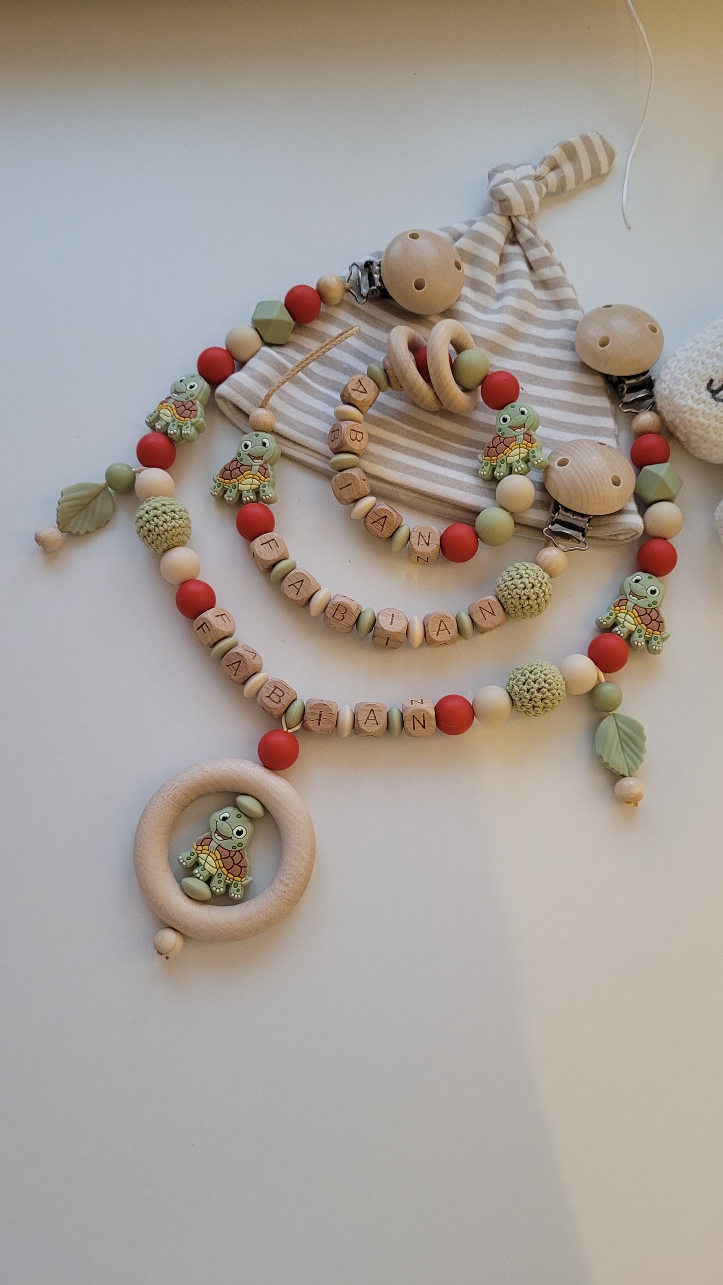 Schnullerkette Kinderwagenkette & Beissring mit Namen Schildkröte beige rost grün