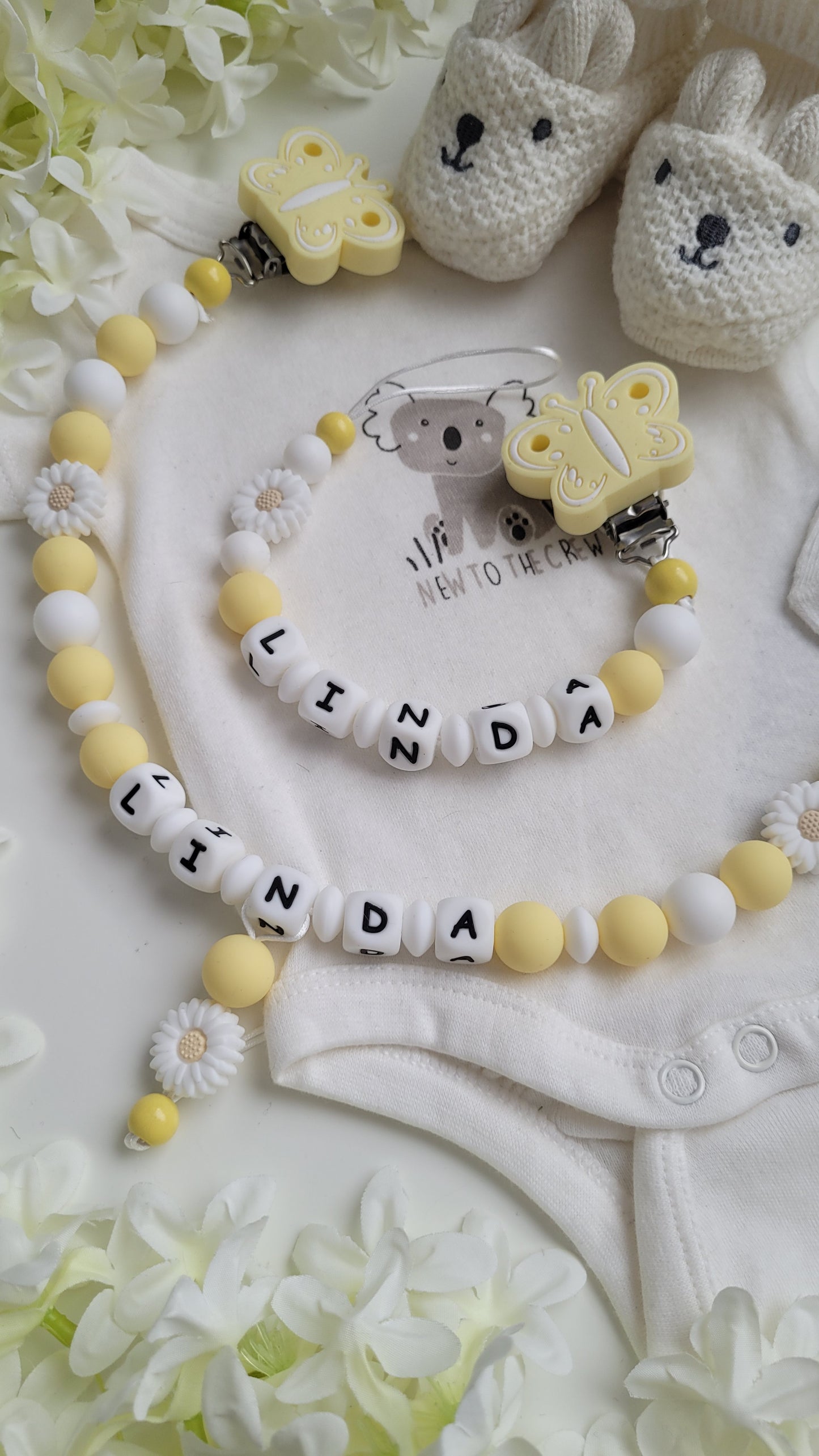 Kinderwagenkette & Schnullerkette mit Namen Gänseblümchen