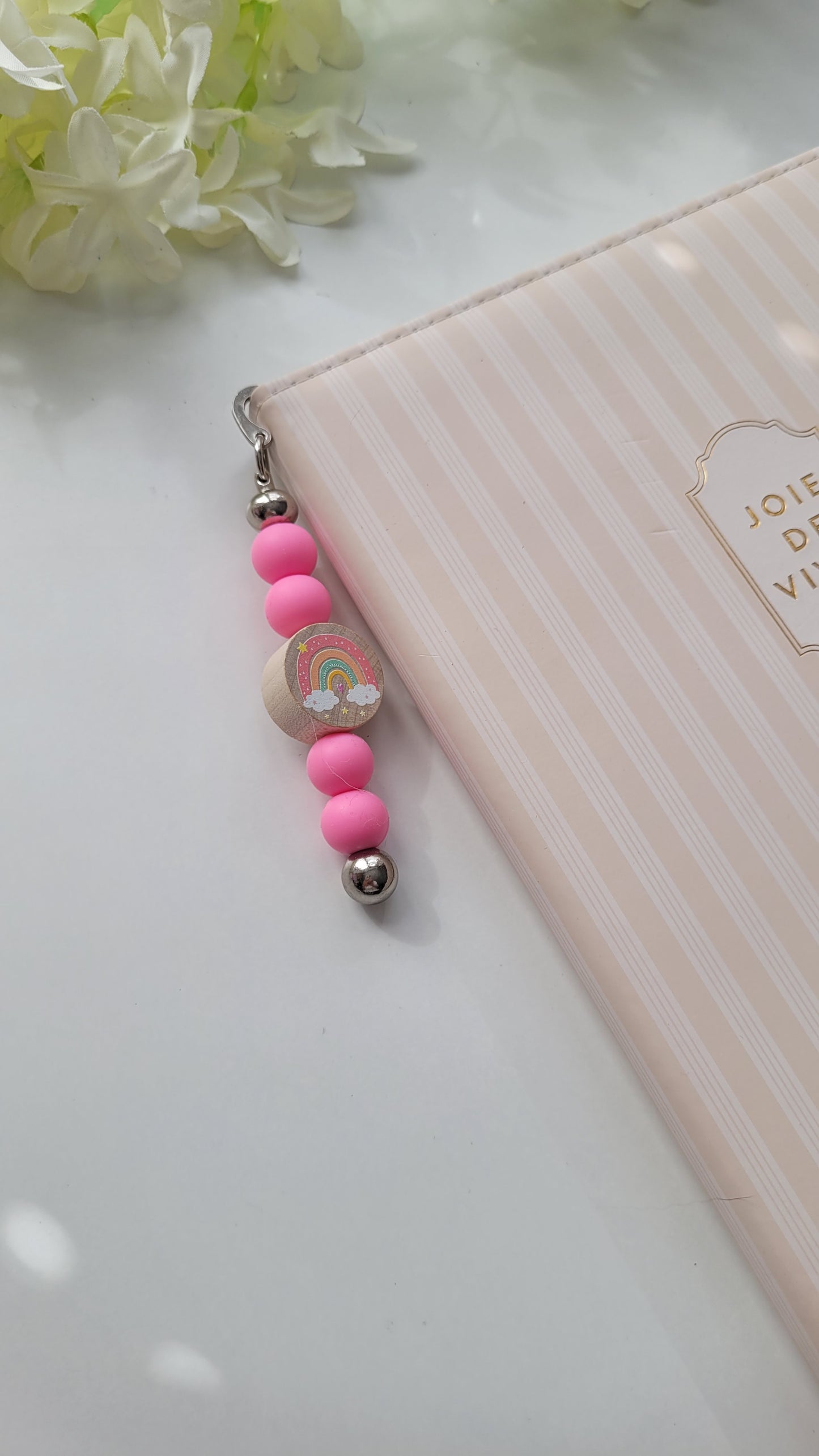 Lesezeichen Regenbogen pink
