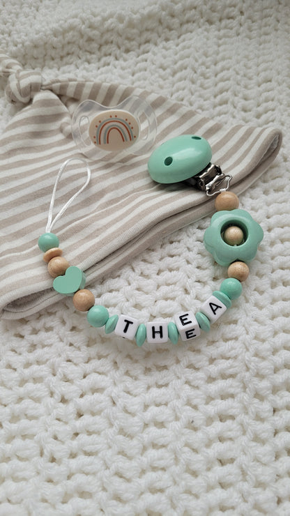 Schnullerkette mit Namen Holzperlen mint holz