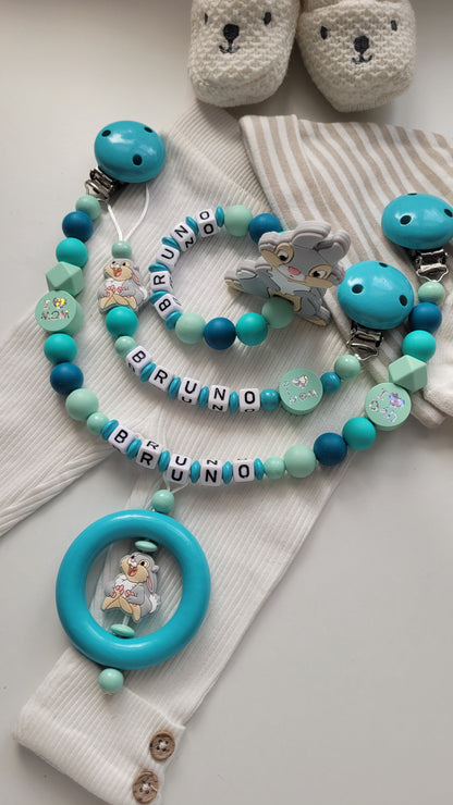 3tlg Schnullerkette Kinderwagenkette Greifring mit Namen Hase & i love Mom und Dad mint türkis