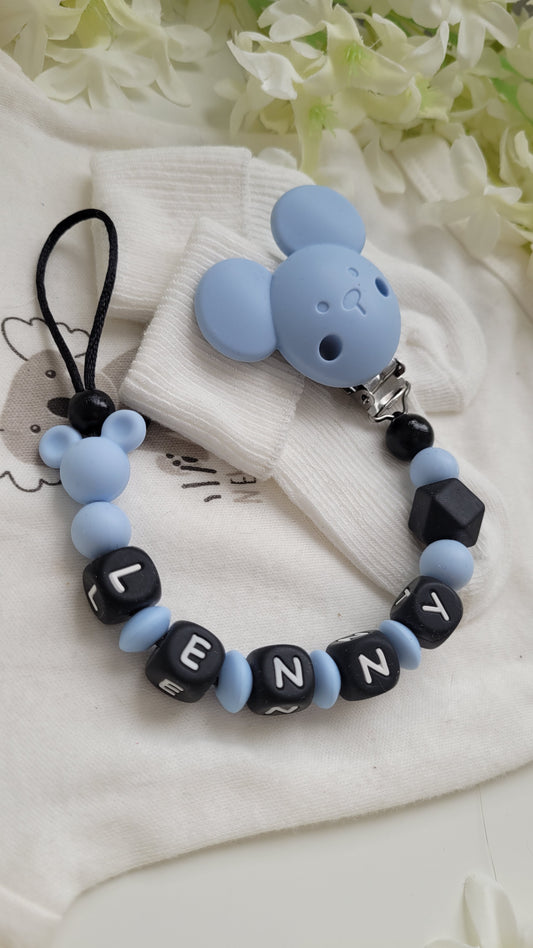 Schnullerkette mit  Namen für Jungen  Micky  schwarz hellblau