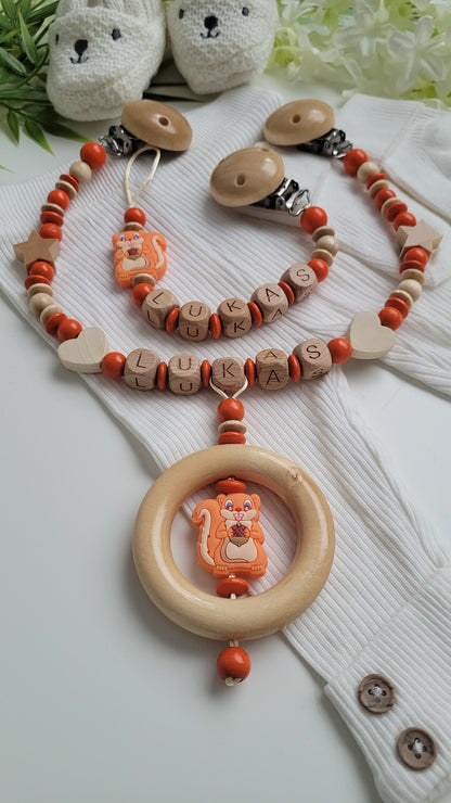 Kinderwagenkette & Schnullerkette Eichhörnchen Holz Orange
