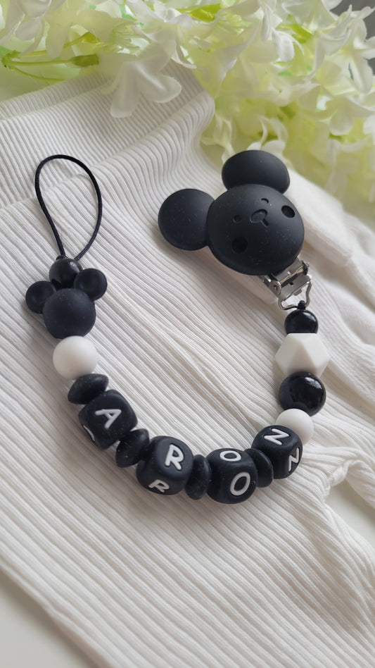 Schnullerkette mit Namen für Jungen Maus schwarz weiß