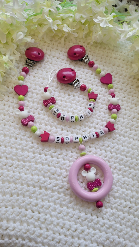 Kinderwagenkette & Schnullerkette mit Namen für Mädchen  Maus pink grün