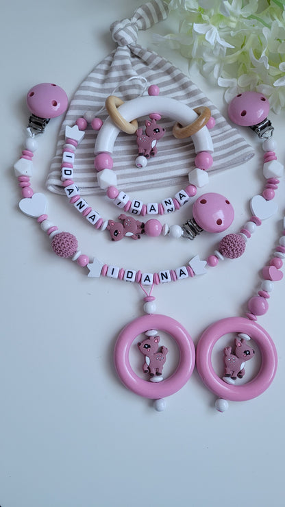 4tlg.Set Schnullerkette Kinderwagenkette & Greifring mit Namen Reh babyrosa weiss