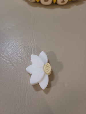 Blümchen weiss links