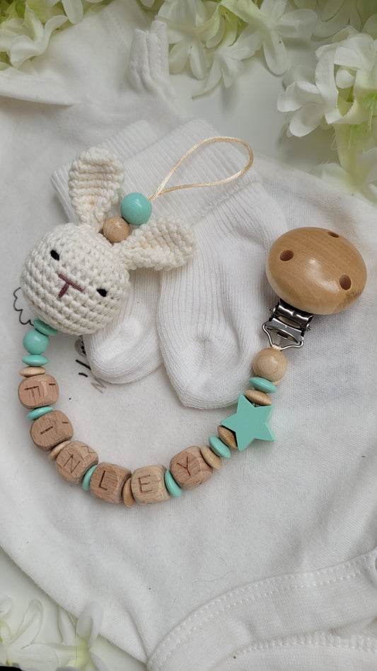 Schnullerkette mit Namen für Jungen Häkelhase holz mint