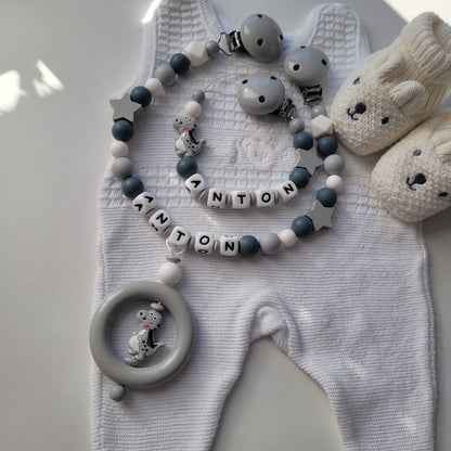 Kinderwagenkette & Schnullerkette mit Namen für Jungen Dinosaurier grau