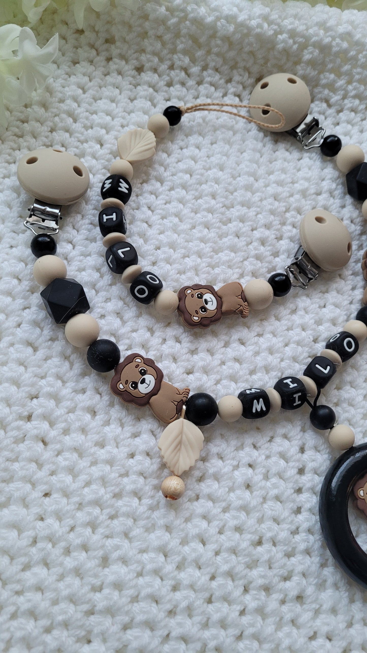 Kinderwagenkette & Schnullerkette Set Baby Löwe beige schwarz