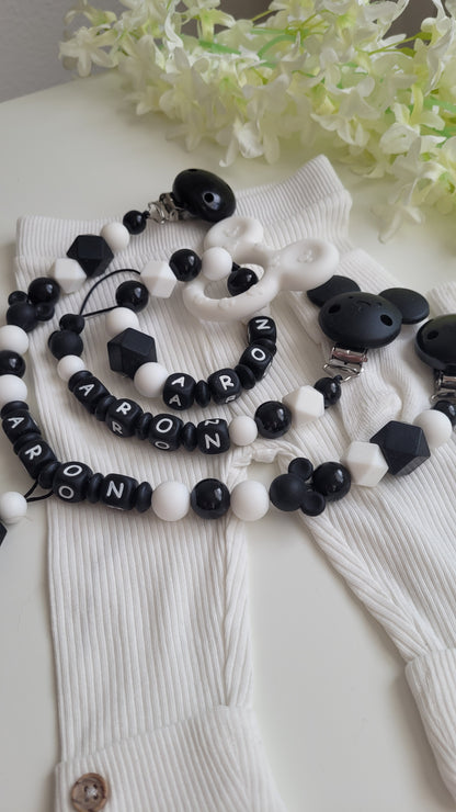 Komplett Set 3tlg Schnullerkette Kinderwagenkette Greifring mit Namen Maus schwarz weiß