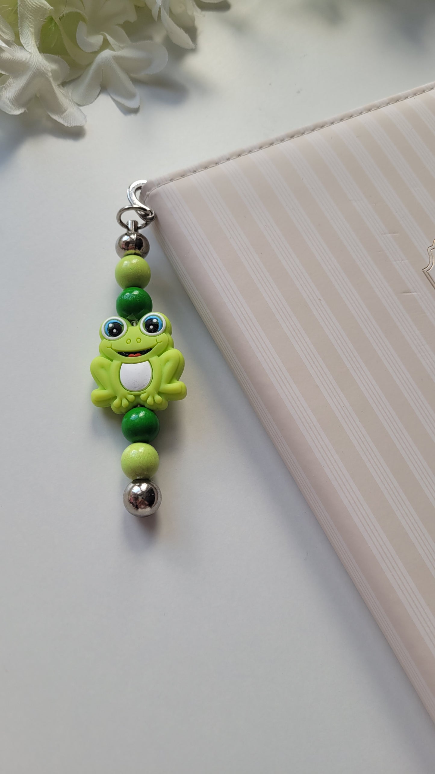 Lesezeichen Frosch grün