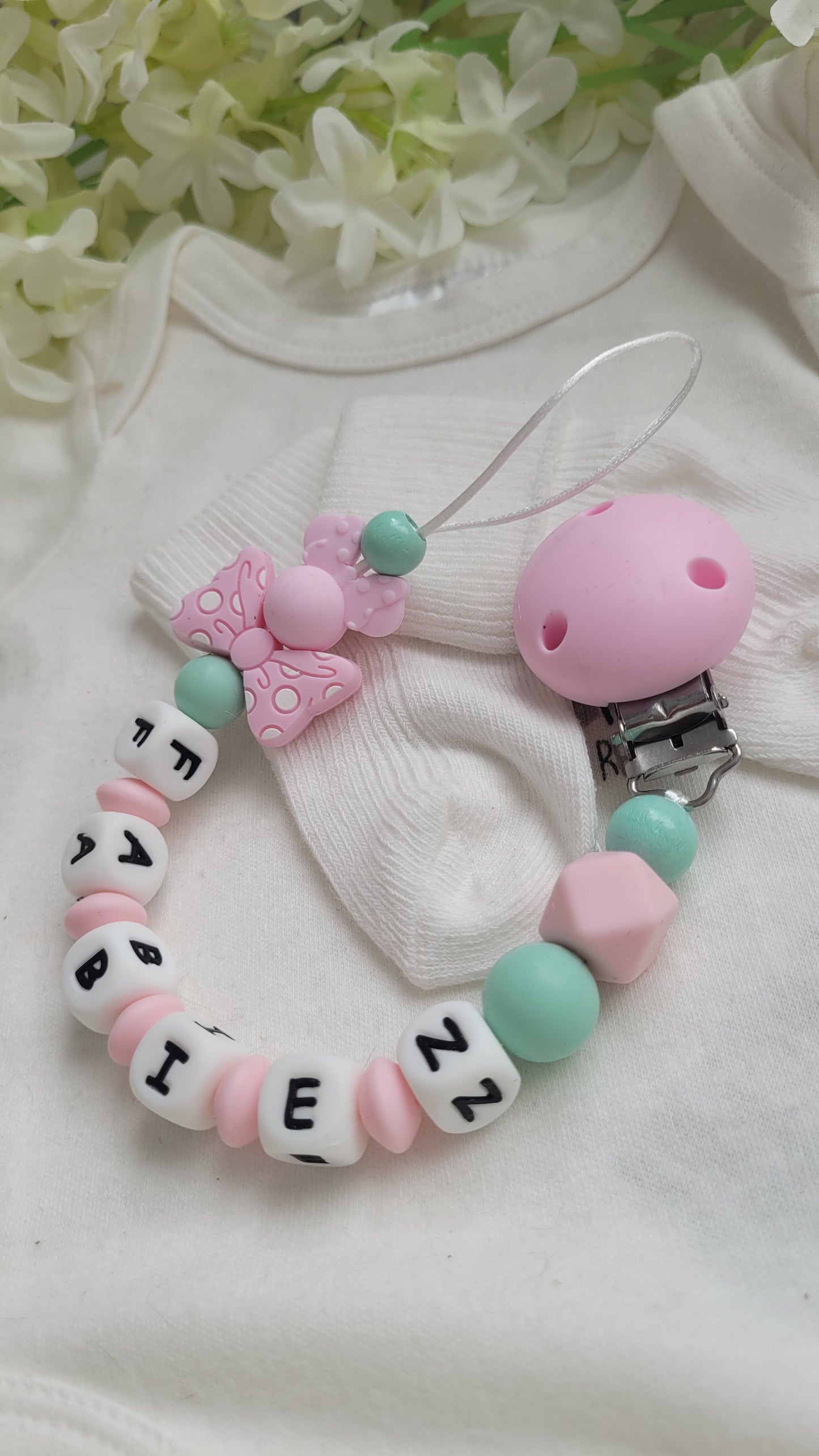 Schnullerkette mit Namen für Mädchen  Minnie mint rosa