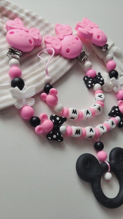 Kinderwagenkette & Schnullerkette mit Namen für Mädchen Maus & Schmetterling pink schwarz